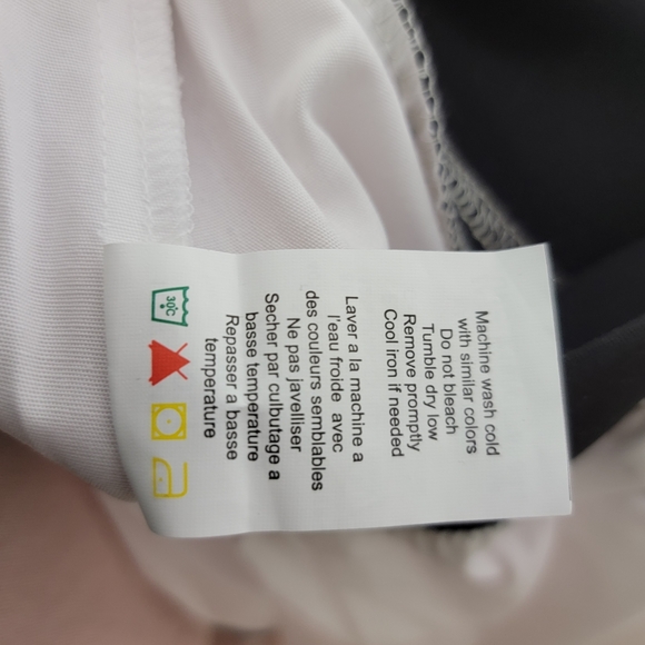 Cherokee White and BlackbCargi Pocket Pants - Picture 6 of 7